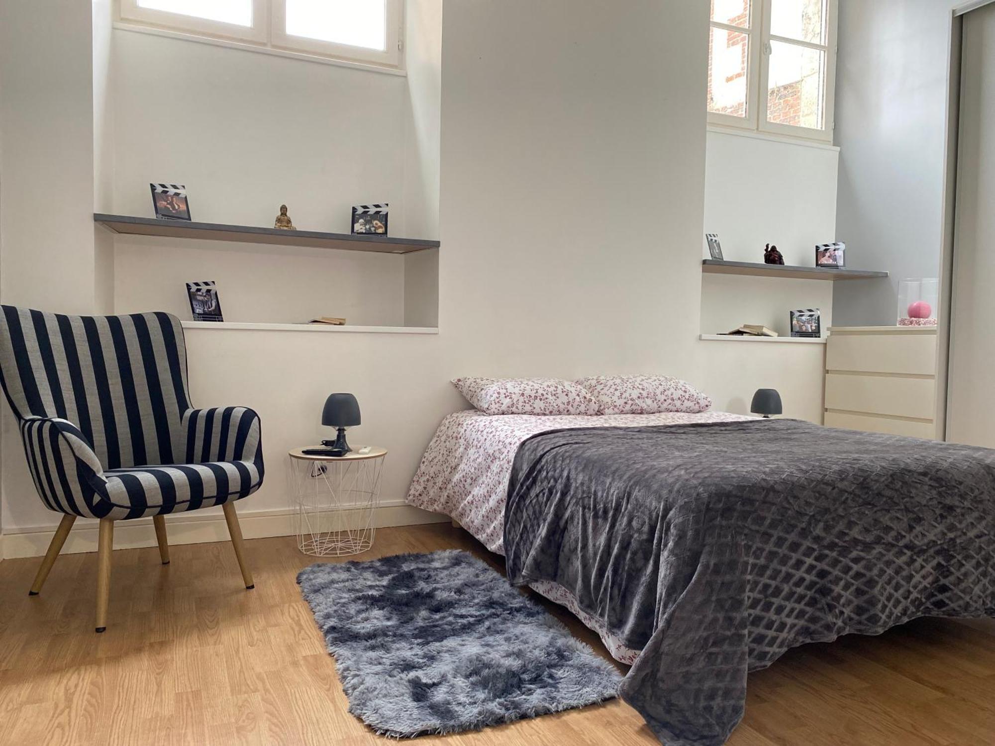 Appartement Coeur Centre Ville 누아용 외부 사진